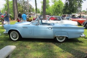 1957 Ford Thunderbird