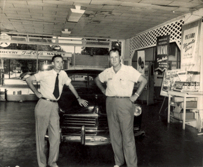 J.D. Turvaville (left) and Joe Cordell 1949